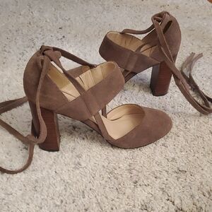 Sole Society Isabeli Elegant Taupe Suede Ankle Wrap Women's Heels Size 5.5